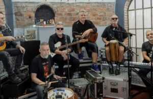 LOS PERICOS CELEBRAN 40 AÑOS DE TRAYECTORIA CON SU PRIMER CONCIERTO EN HERMOSILLO