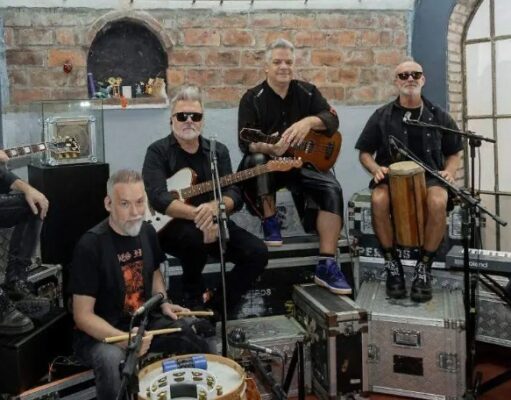 LOS PERICOS CELEBRAN 40 AÑOS DE TRAYECTORIA CON SU PRIMER CONCIERTO EN HERMOSILLO